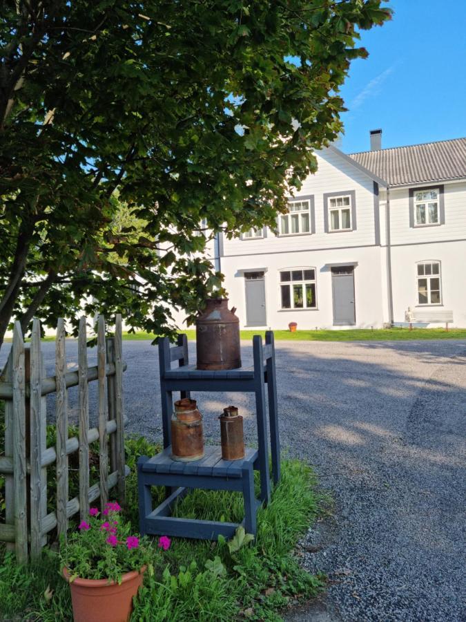 Tostamaa Meierei Hotel Eksteriør billede